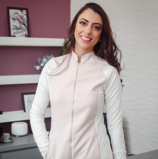 Dra. Bruna Silva Coelho
