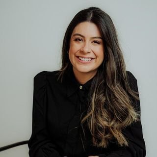Marcela Neves Santos
