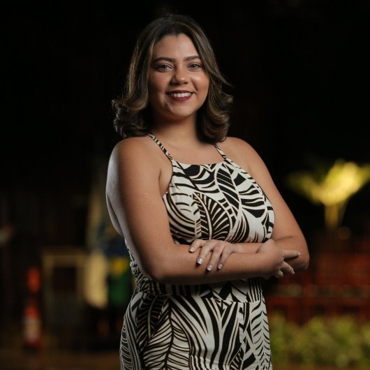Dra. Debora Rodrigues Teixeira