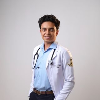 Dr. Pablo Lucas