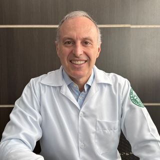 Dr. Mauricio Bezerra Uliana