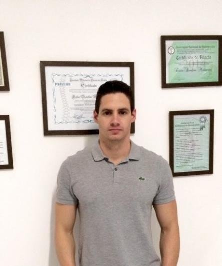 Dr. Fabio Medeiros