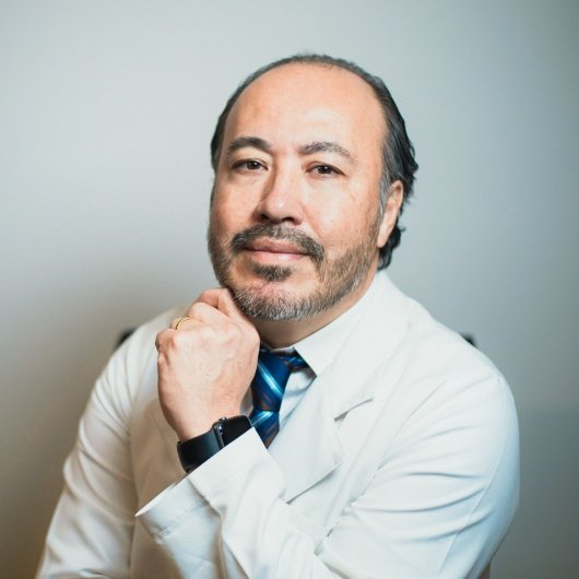 Dr. Sergio Henriques
