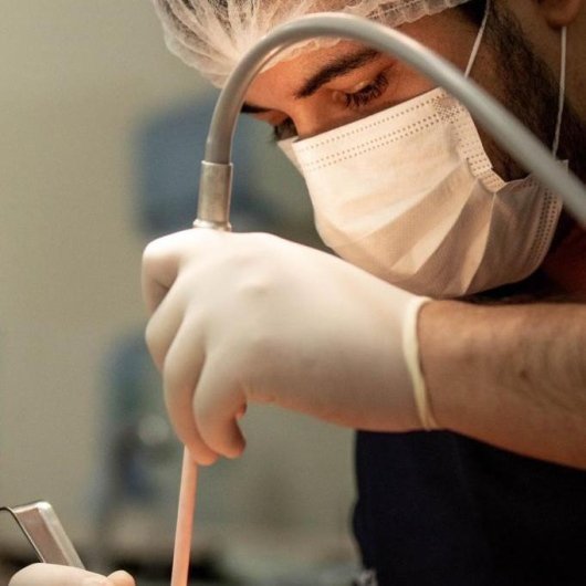 Dr. Breno Matias