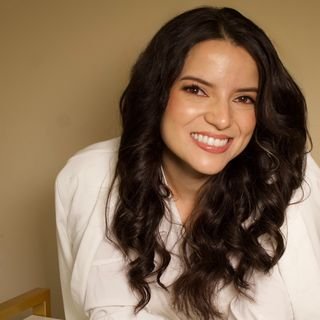 Dra. Jaqueline Vieira
