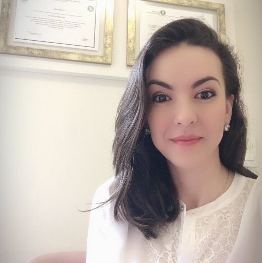 Dra. Elisa Beatriz Simioni