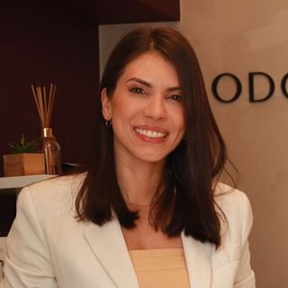 Dra. Yhasmim Jotha