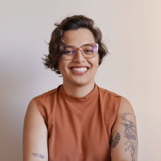 Dra. Caroline Reis Gonçalves
