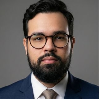 Dr. Raphael Moraes Vasconcelos