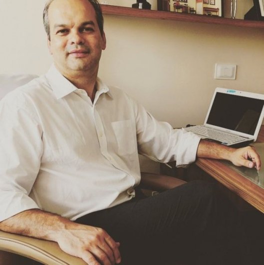 Dr. José Eduardo Tambor Bueno
