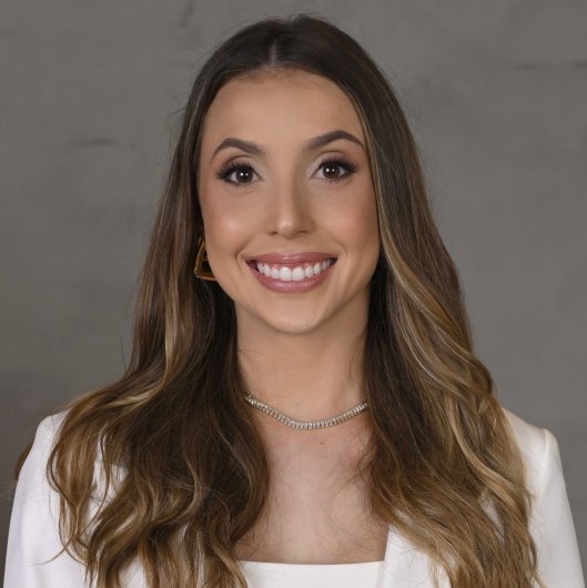 Dra. Verônica Salge