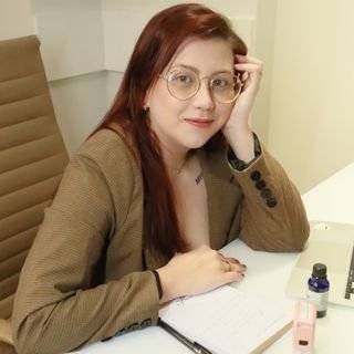 Dra. Amanda Nelvo