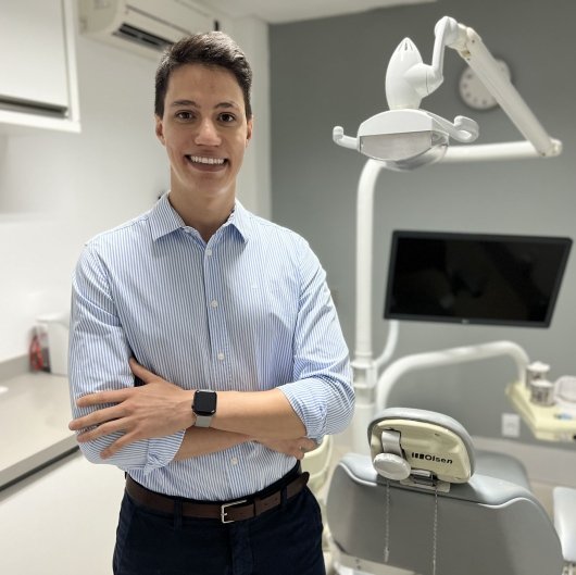 Dr. Carlos Willian Pereira
