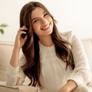 Beatriz Costa