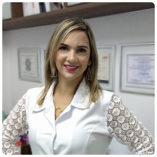 Dra. Ana Flávia De Souza Persici