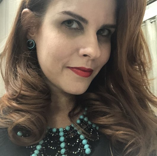 Dra. Tatiana Castello Branco Lyra