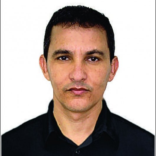 Prof. Eumarque Pereira Candido