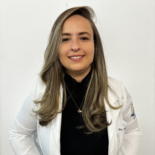 Dra. Jéssica Girundi