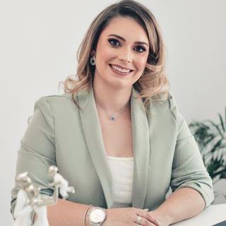 Dra. Stephany Porto