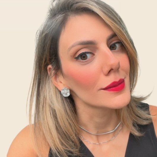 Dra. Daniele Caparros
