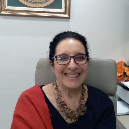 Dra. Virgínia Delacroix Cury