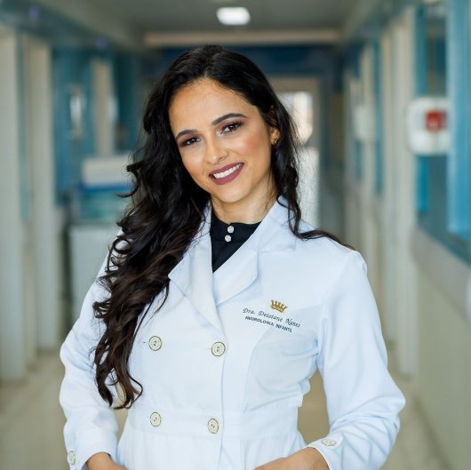 Dra. Deisiane Nunes dos Santos