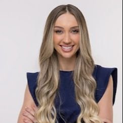 Dr. Pamela Giulia Schoeler