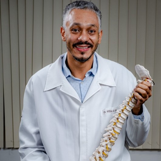 Dr. William De Freitas