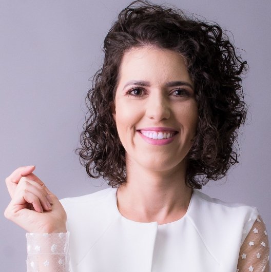 Dra. Juliana Dutra