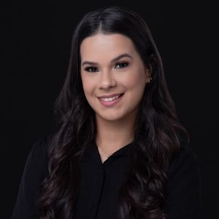 Dra. katherinne Raia