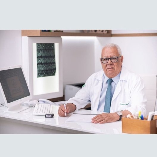 Dr. Francisco José Prado Brandão