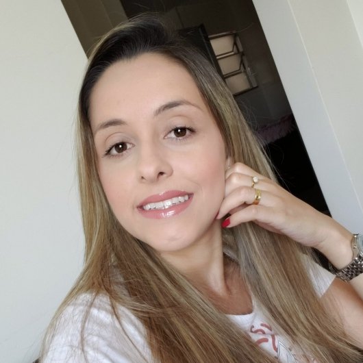 Hellen Rodrigues Espindola
