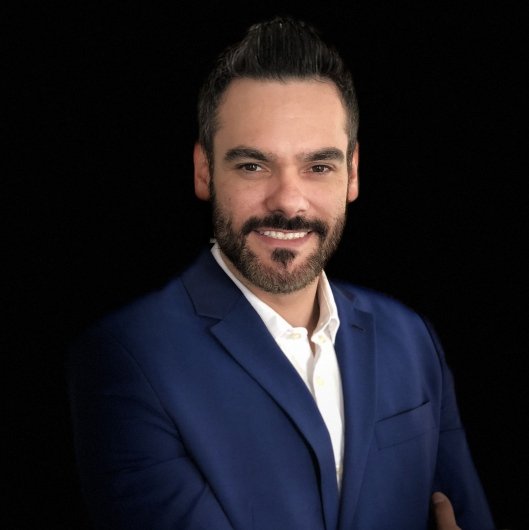 Dr. Carlos Eduardo Barbosa Filho