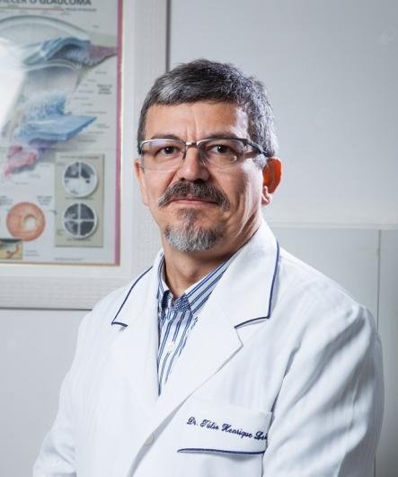 Dr. Tulio Leber