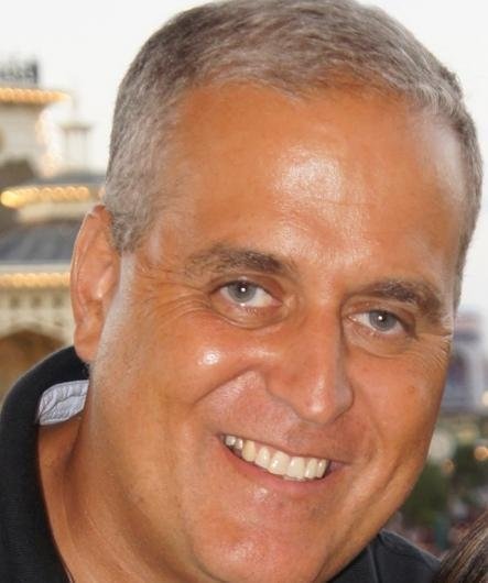 Dr. Frederico Soares