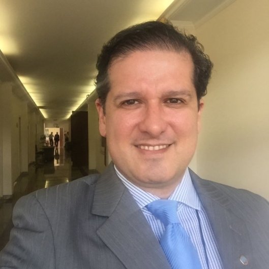 Prof. Juan Carlos Llanos
