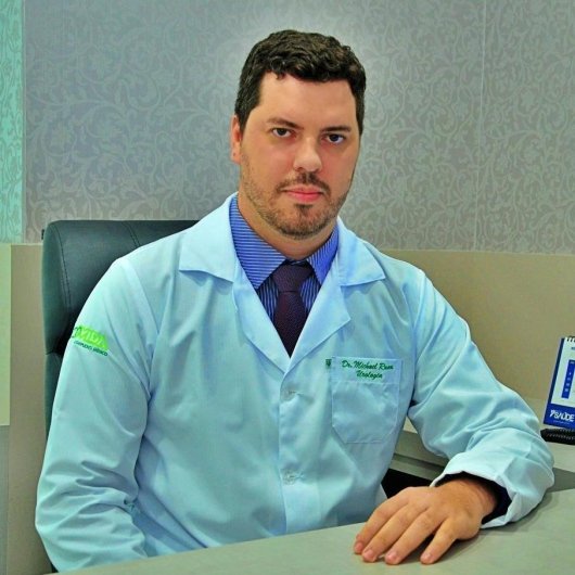 Dr. Michael C. Ramos Hennich