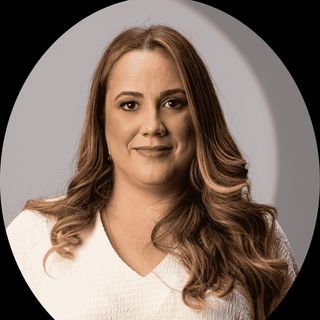 Dra. Flávia Andrade Costa