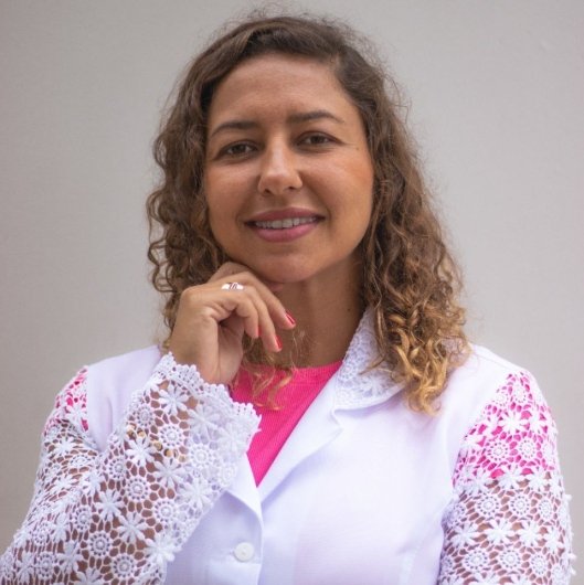 Dra. Priscila Siqueira