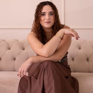Dra. Luana Maria Duarte Pinto