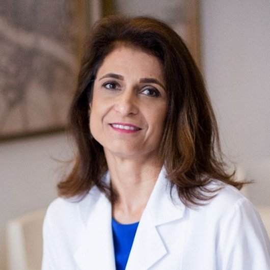 Dra. Adriana Pinheiro Guerra
