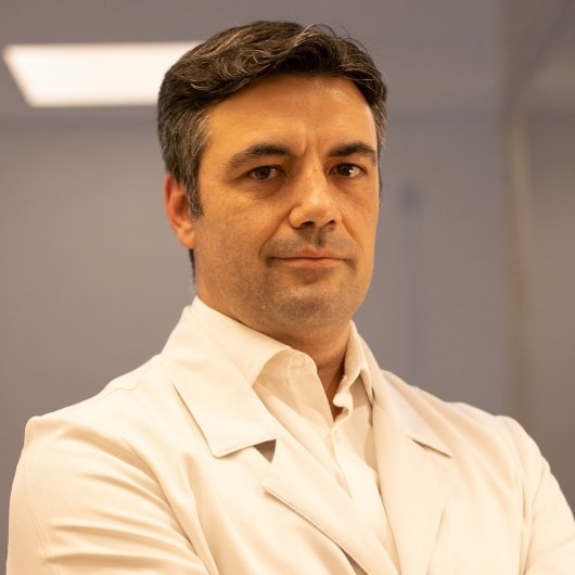 Dr. Artur Ramos Moreno