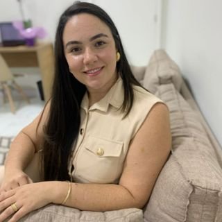 Dra. Giselli Avelar