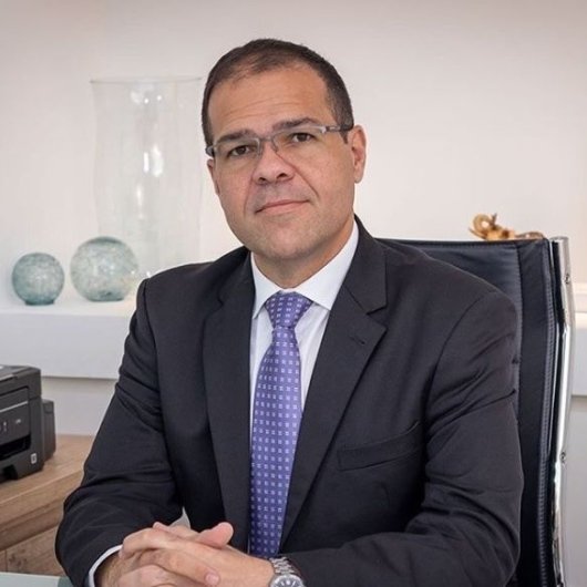Dr. Sérgio Tadeu Fernandes