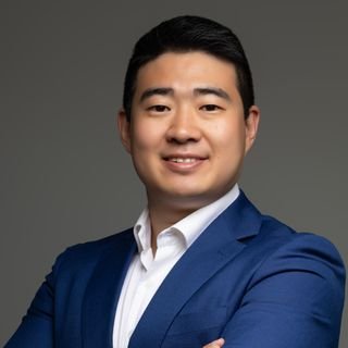 Dr. Luciano Hayashi