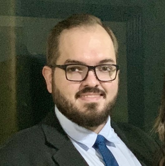 Dr. Cassio Tafarel Petek