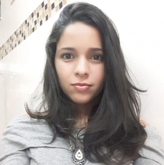 Dra. Bruna Côrte Bragança