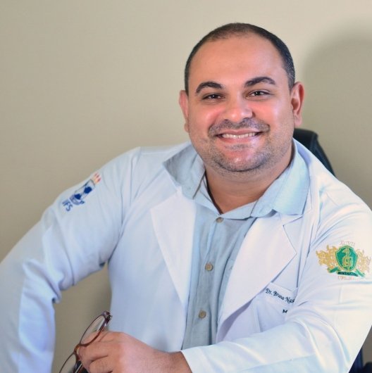 Dr. Bruno Nascimento Barbosa