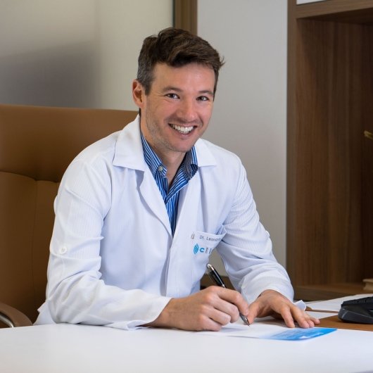 Dr. Leonardo Fayad