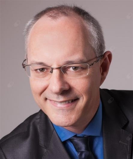 Dr. Marcos Braun Burger